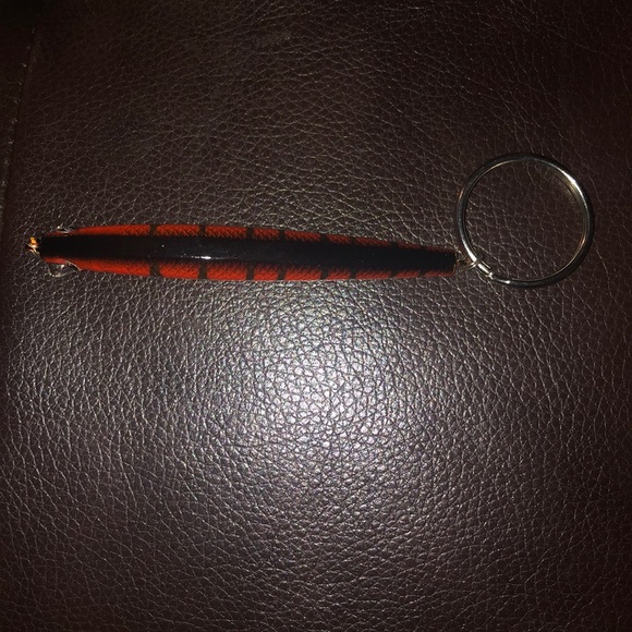 Fishing Lure Key Chain - Picture 2 of 3